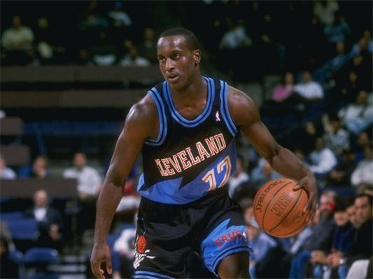 王馨迎在关 王馨迎在关